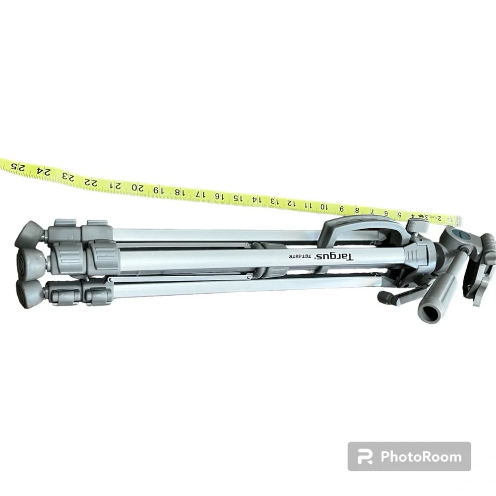 TARGUS TGT-58TR Extendable and Foldable Camera Tripod